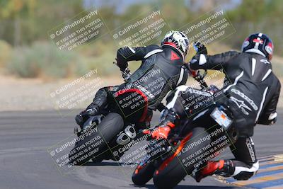 media/Sep-25-2023-Moto Forza (Mon) [[81ffa65e0a]]/B-C Group/Session 4 (Turn 2 Backside)/